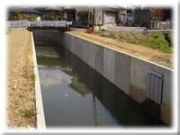 公共工事による排水路工事